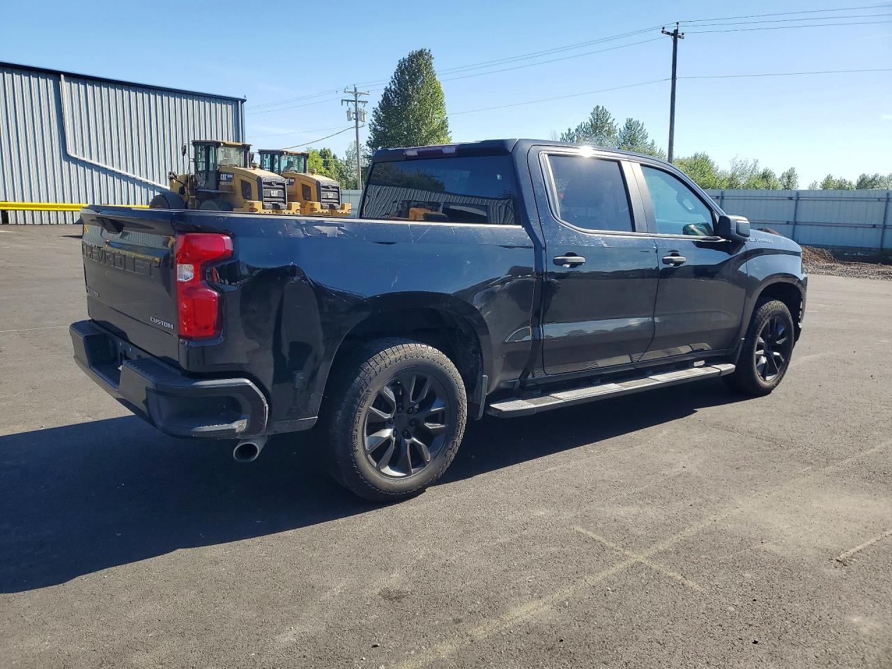 2019 CHEVROLET SILVERADO K1500 CUSTOM photo 3