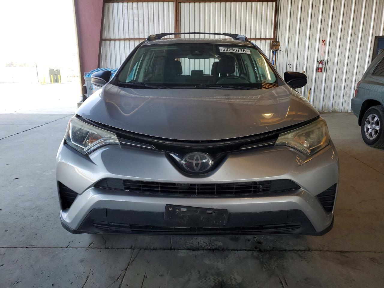 2017 TOYOTA RAV4 LE photo 13