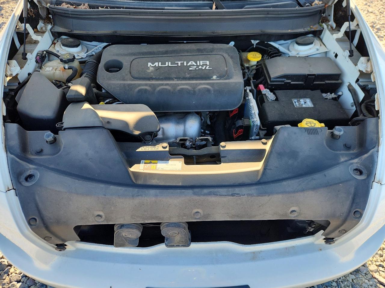 2015 JEEP CHEROKEE LATITUDE photo 21