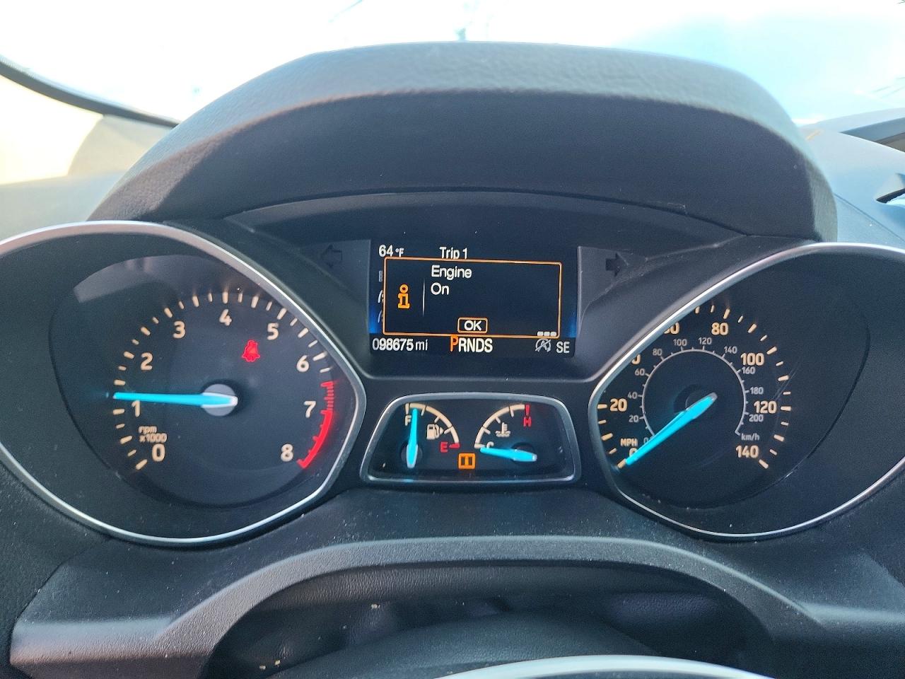 2017 FORD ESCAPE SE photo 17