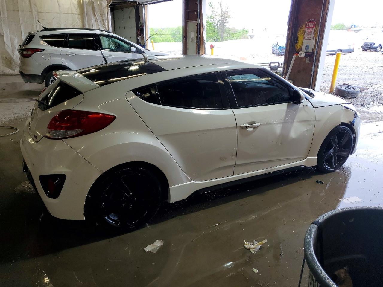 2014 HYUNDAI VELOSTER TURBO photo 5