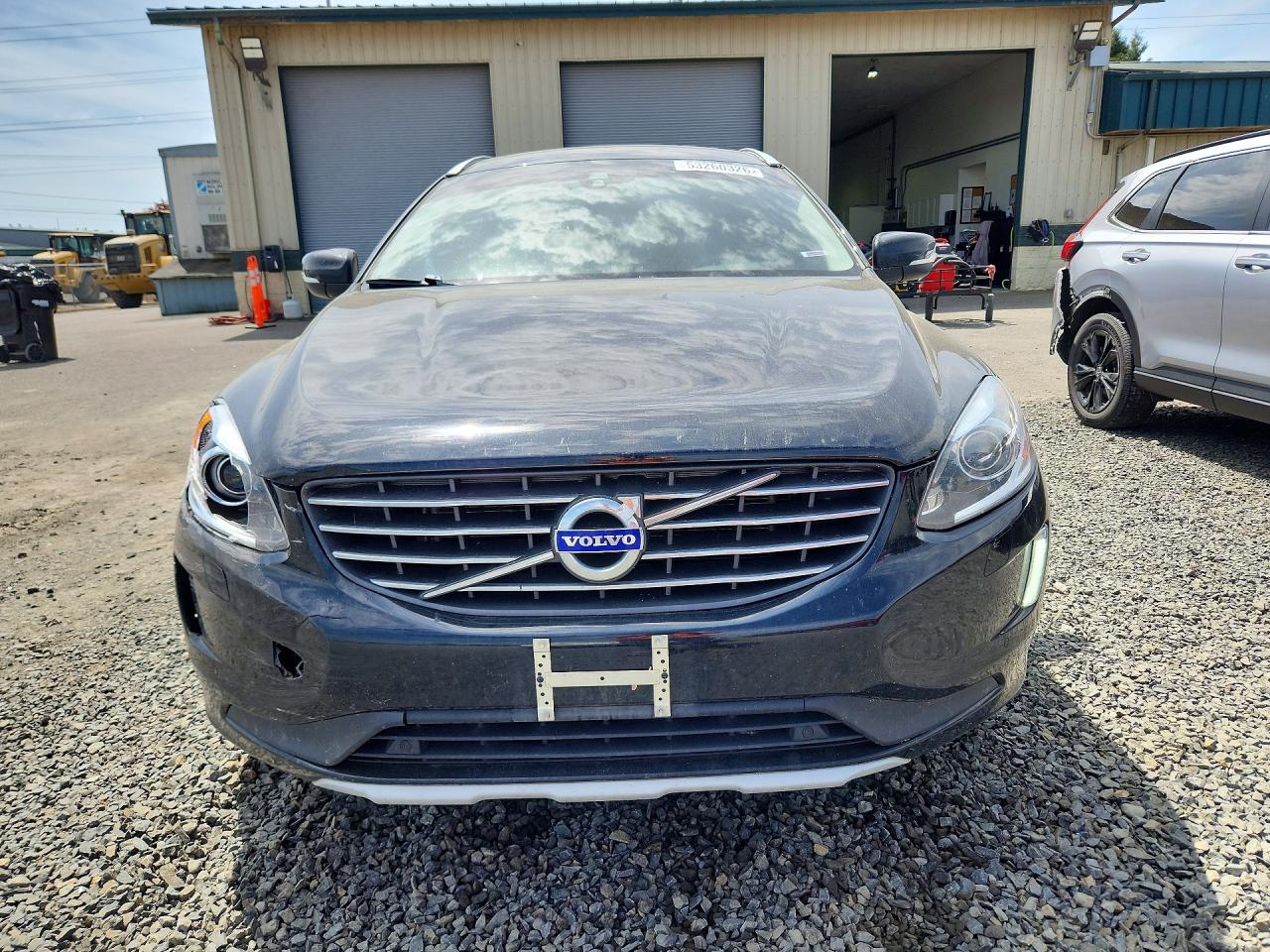 2017 VOLVO XC60 T5 INSCRIPTION photo 5