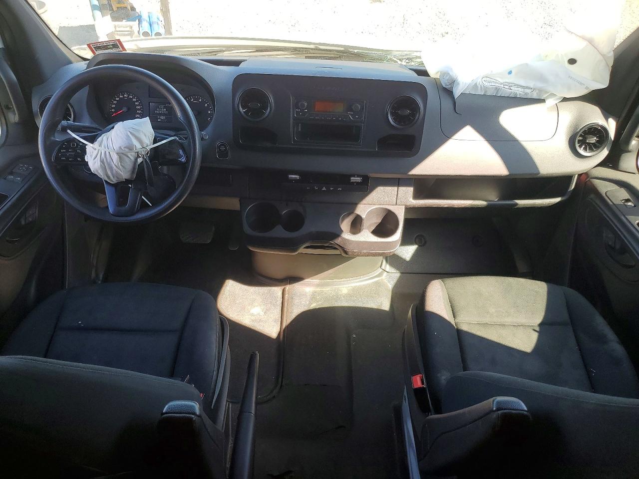 2021 MERCEDES-BENZ SPRINTER 2500 photo 22