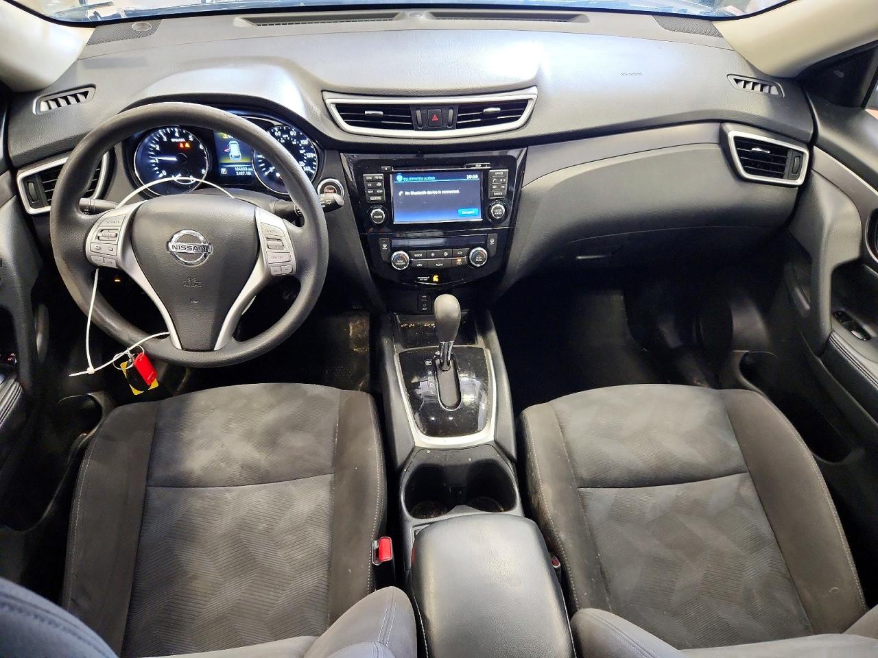 2016 NISSAN ROGUE SV photo 22