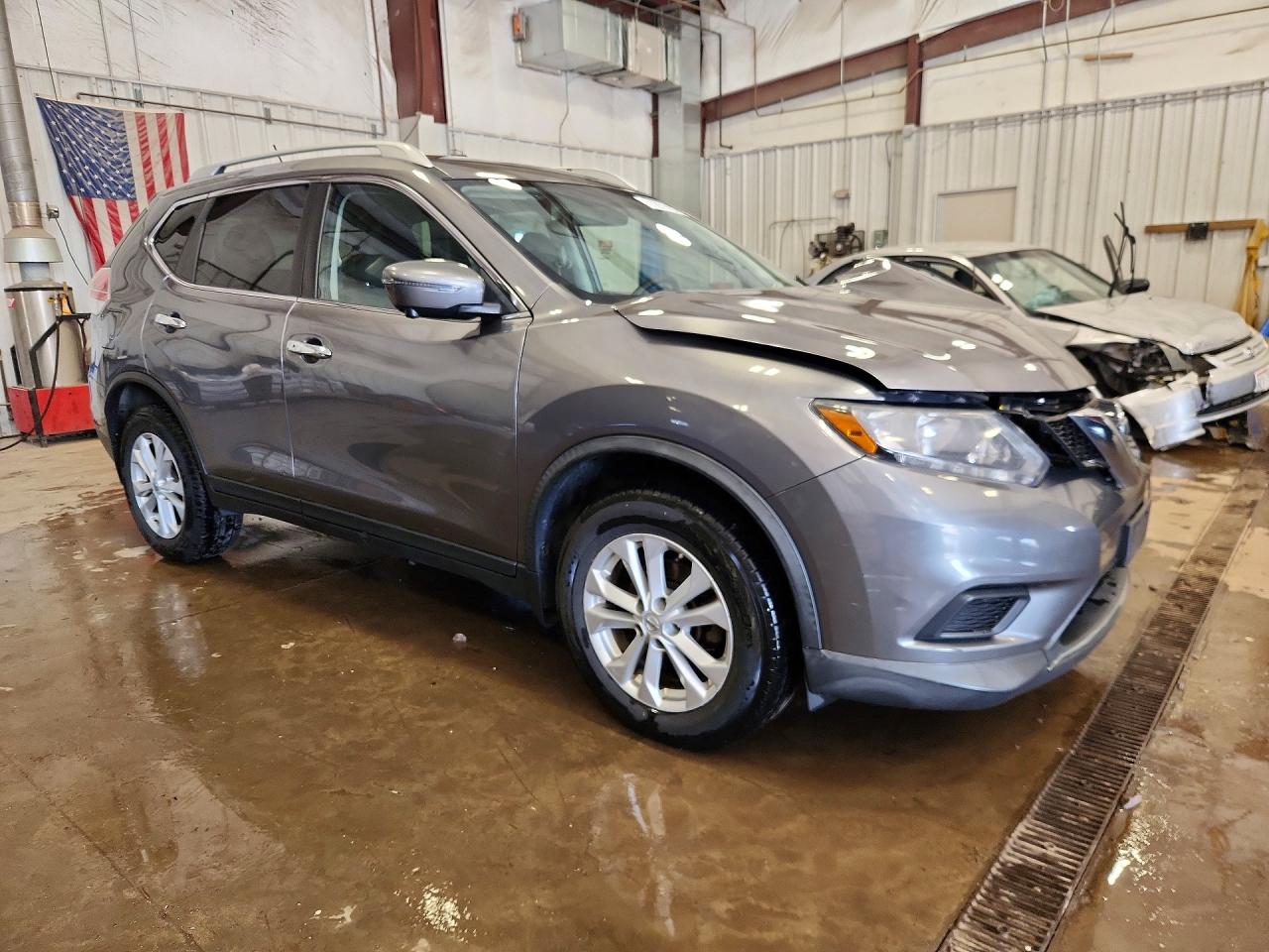 2016 NISSAN ROGUE SV photo 10