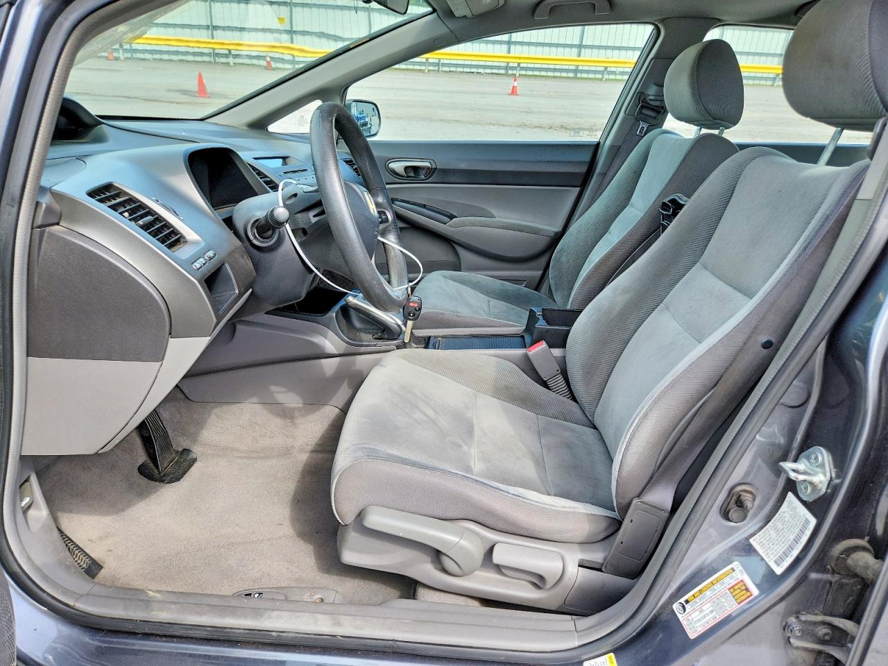 2010 HONDA CIVIC LX photo 7