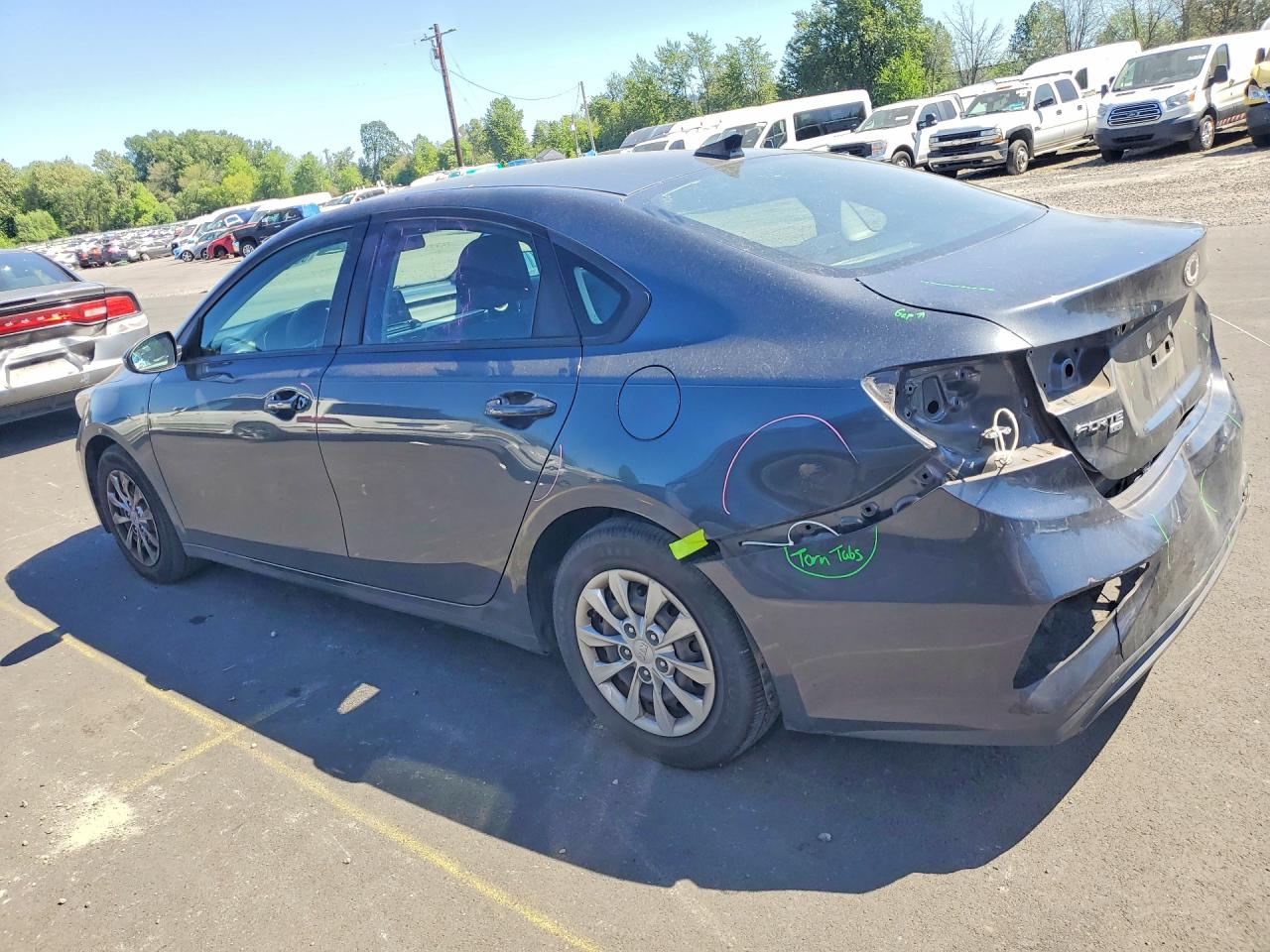2020 KIA FORTE FE photo 3