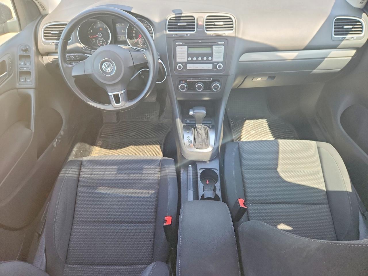 2010 VOLKSWAGEN GOLF photo 15