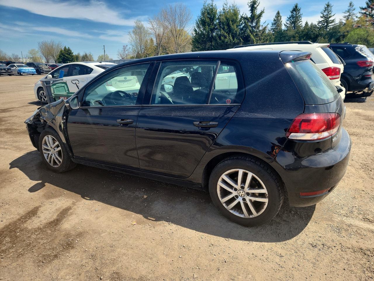 2010 VOLKSWAGEN GOLF photo 3