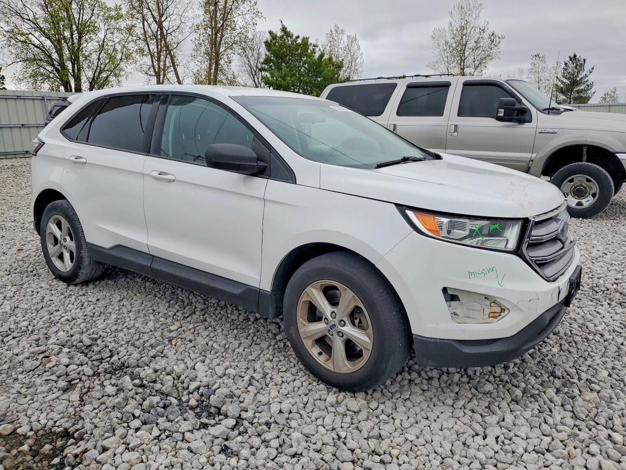 2016 FORD EDGE SE photo 4