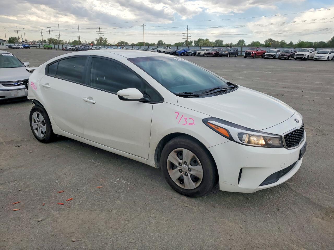 2018 KIA FORTE LX photo 10