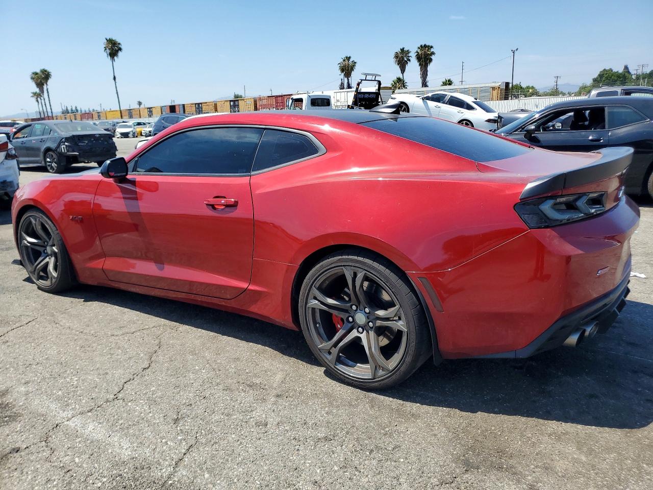 2017 CHEVROLET CAMARO SS photo 2
