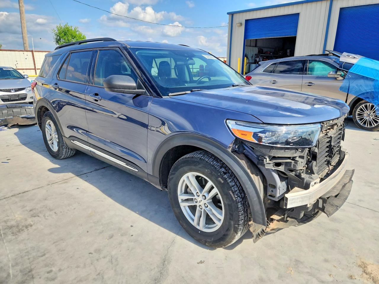 2021 FORD EXPLORER XLT photo 10