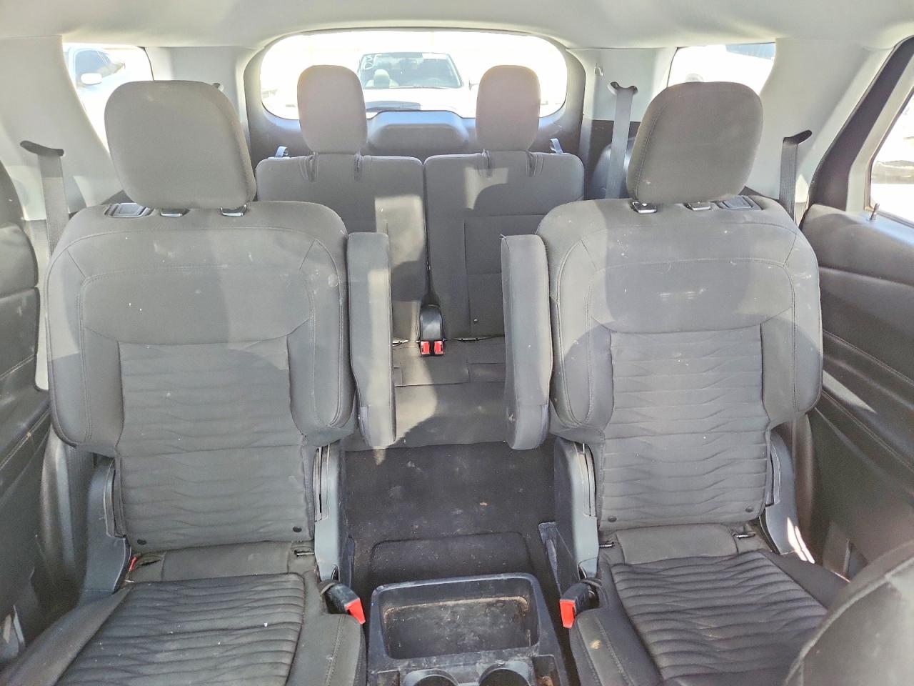 2021 FORD EXPLORER XLT photo 28