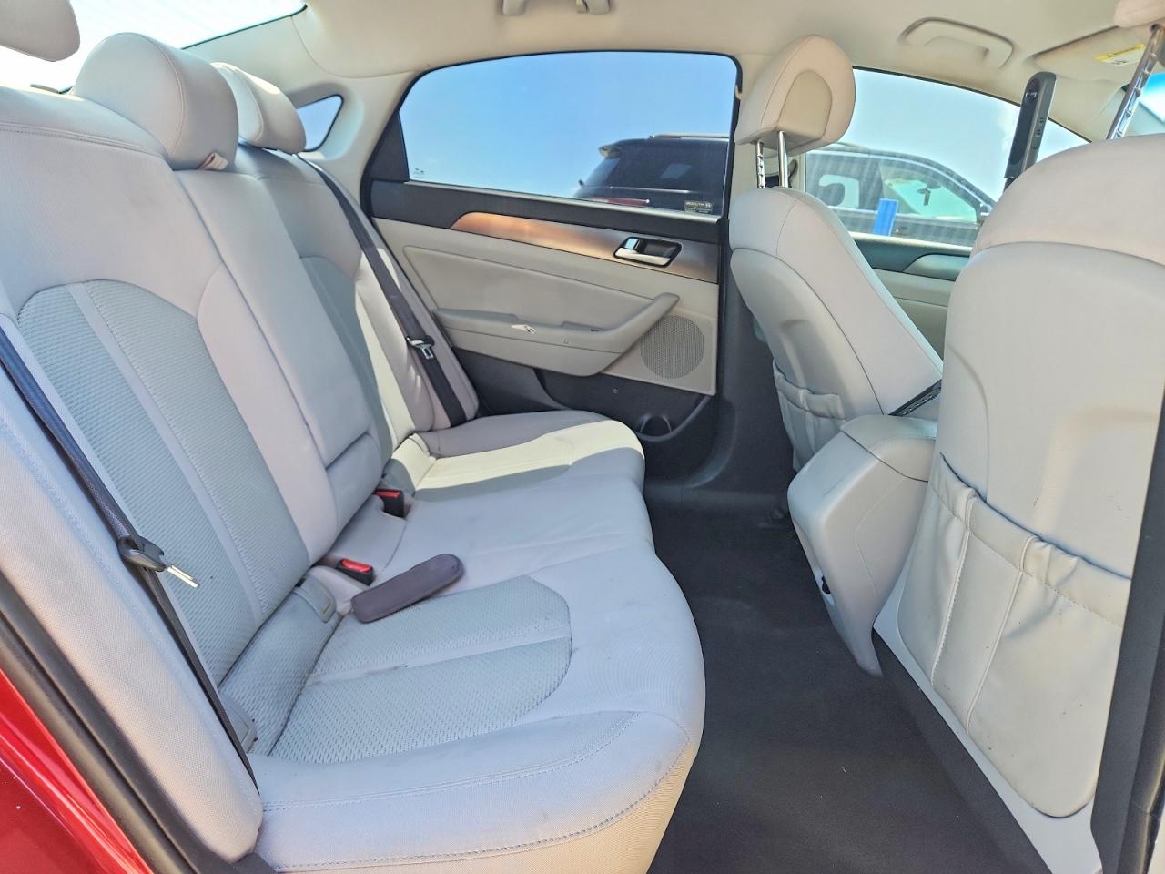 2016 HYUNDAI SONATA SPORT photo 10
