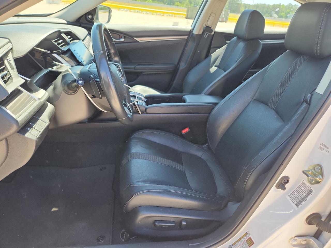 2020 HONDA CIVIC TOURING photo 19