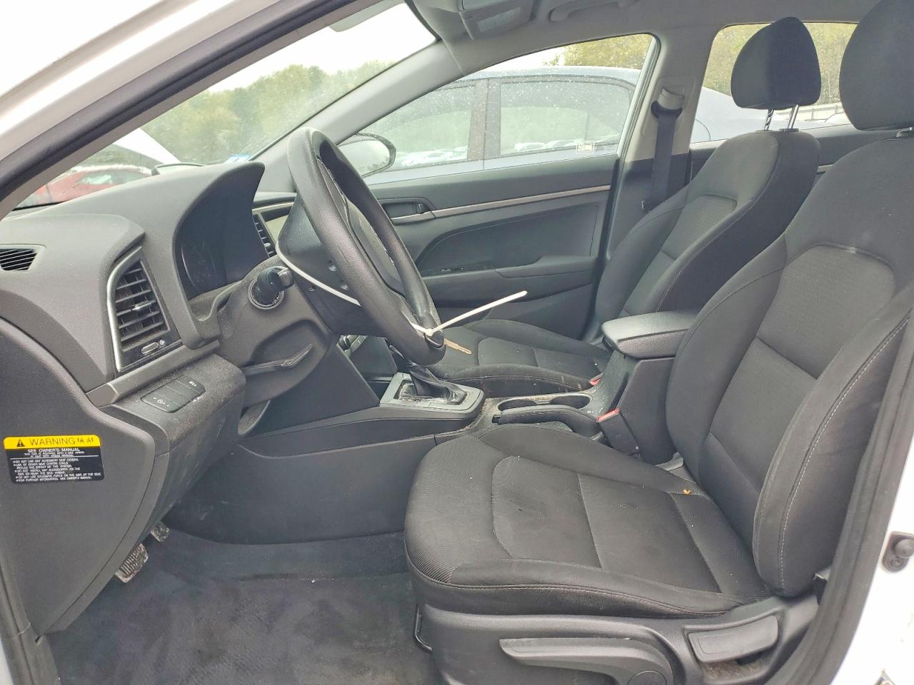 2018 HYUNDAI ELANTRA SE photo 19