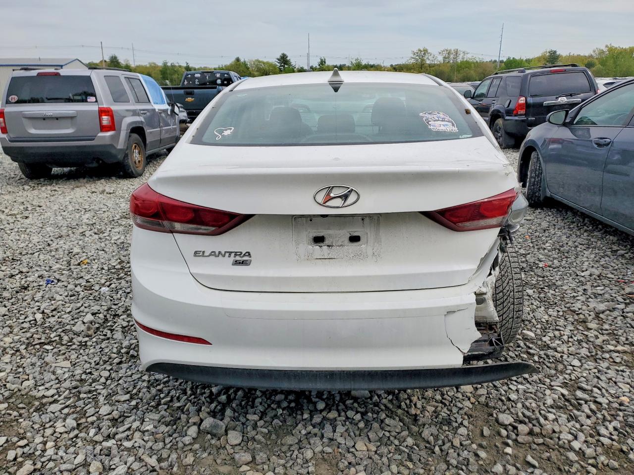 2018 HYUNDAI ELANTRA SE photo 16