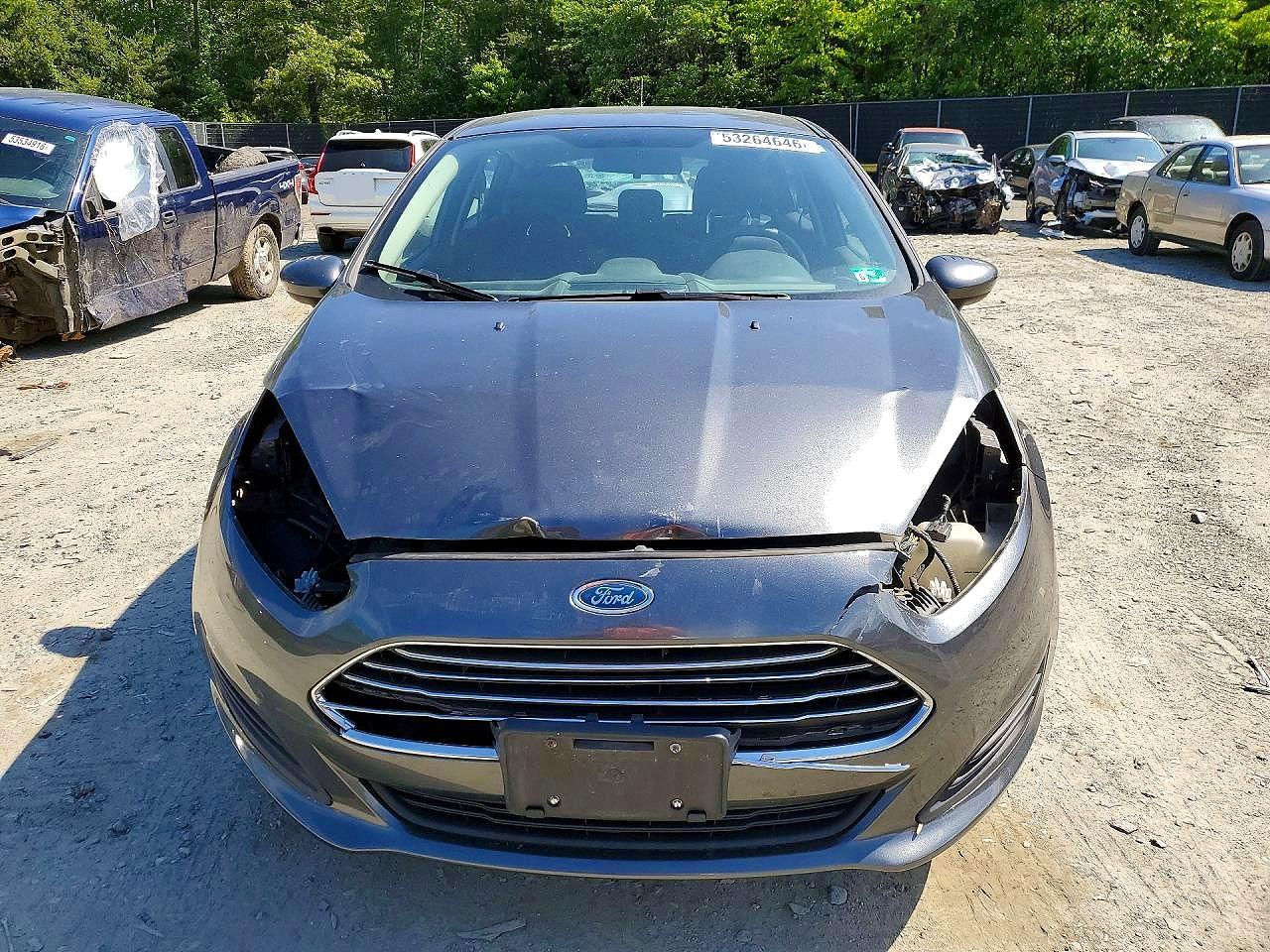 2019 FORD FIESTA SE photo 13