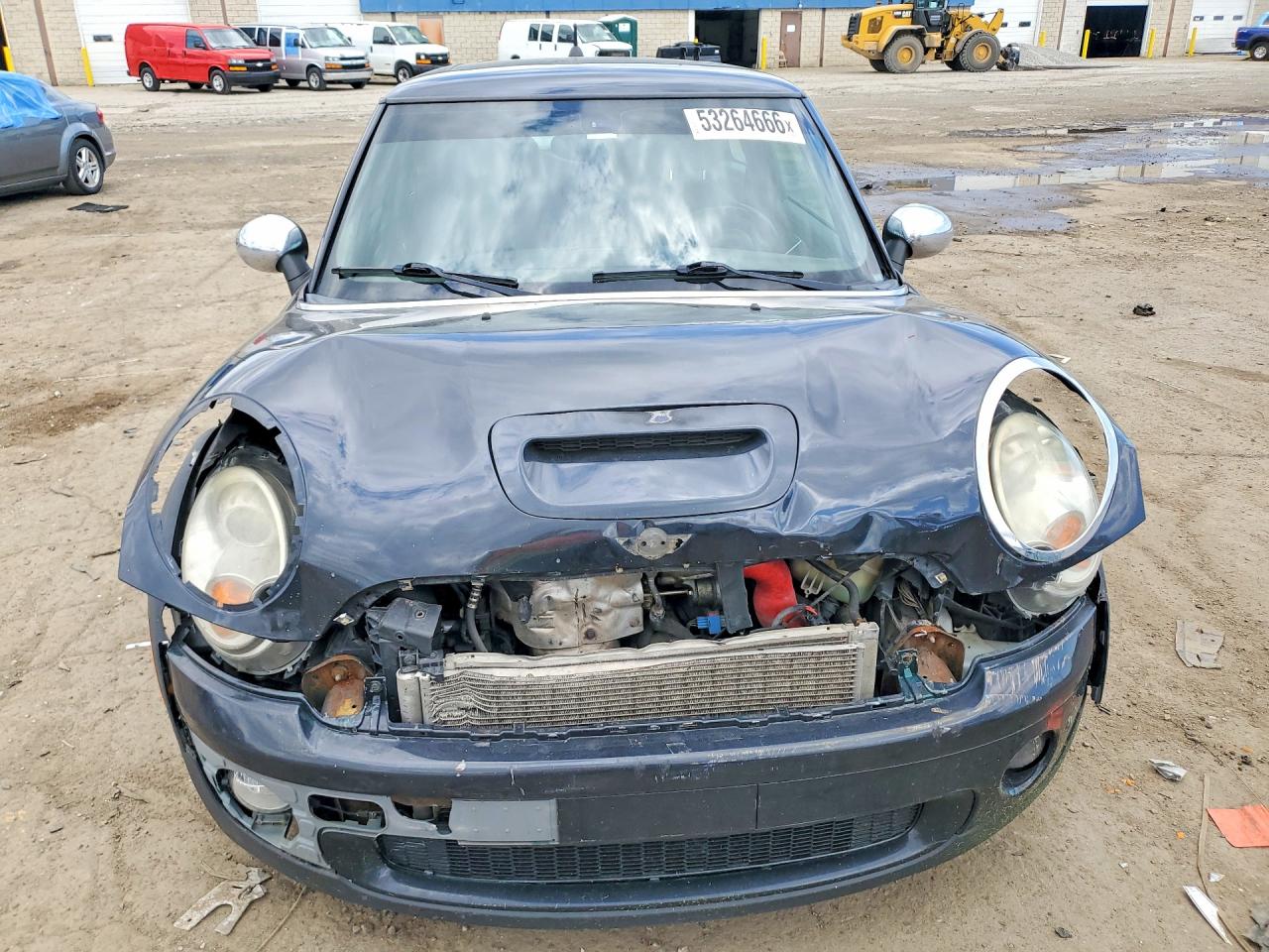 2009 MINI COOPER S photo 9