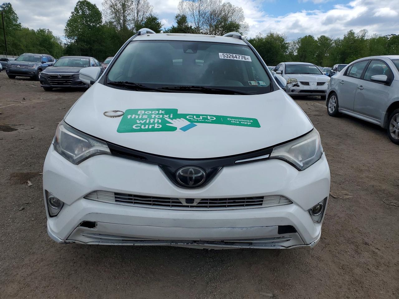 2018 TOYOTA RAV4 photo 9