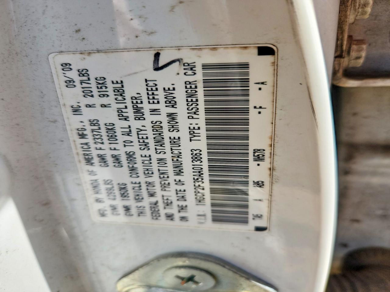 2010 HONDA ACCORD LX photo 25