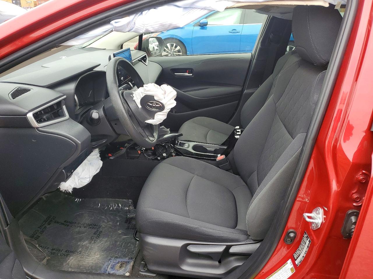 2021 TOYOTA COROLLA LE photo 13