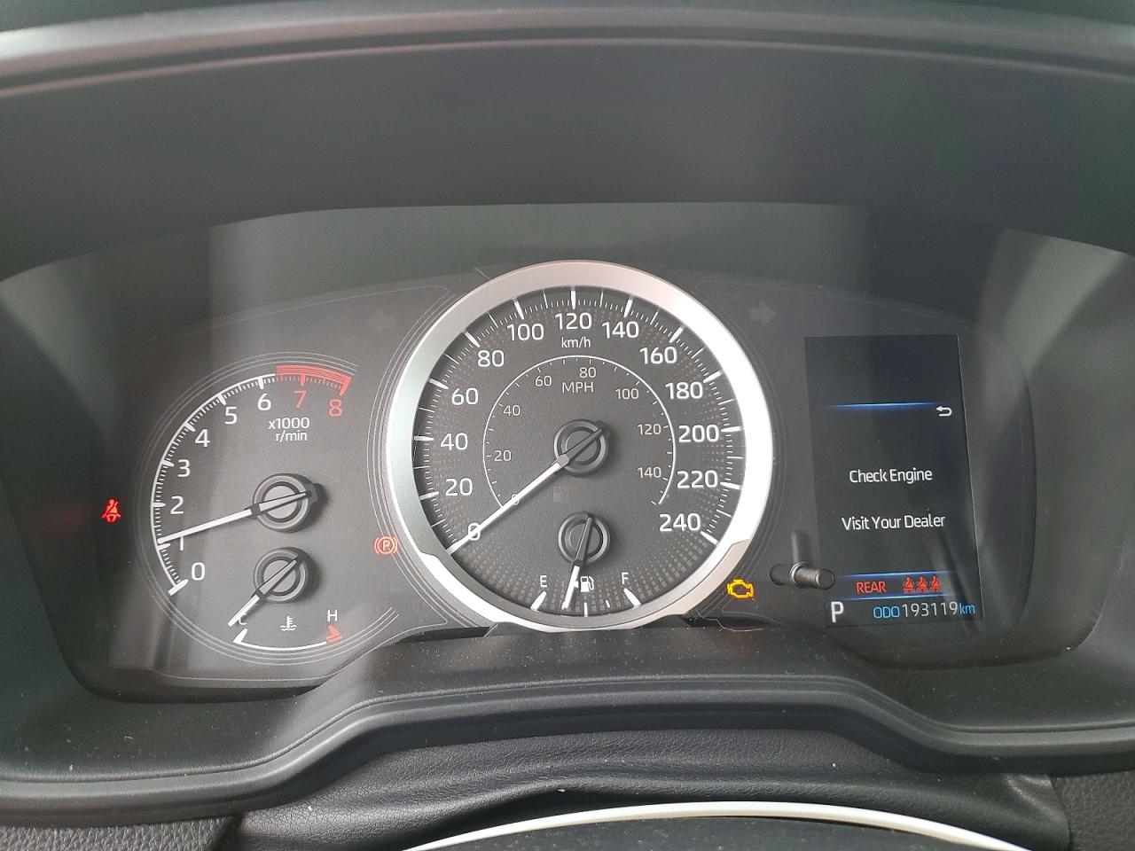 2020 TOYOTA COROLLA LE photo 17