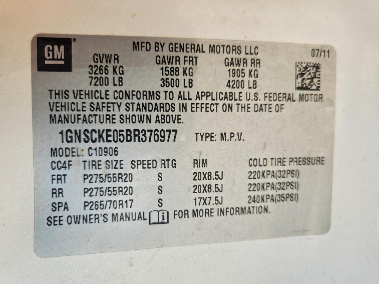 2011 CHEVROLET SUBURBAN C1500 LTZ photo 14