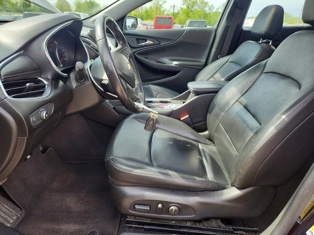 2018 CHEVROLET MALIBU LT photo 13