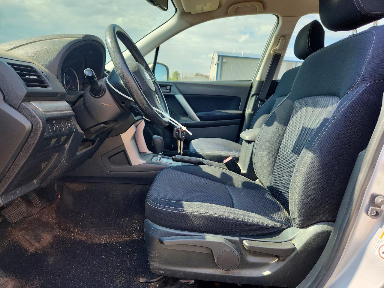 2015 SUBARU FORESTER 2.5I photo 13