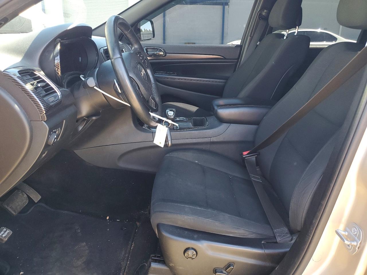 2014 JEEP GRAND CHEROKEE LAREDO photo 19