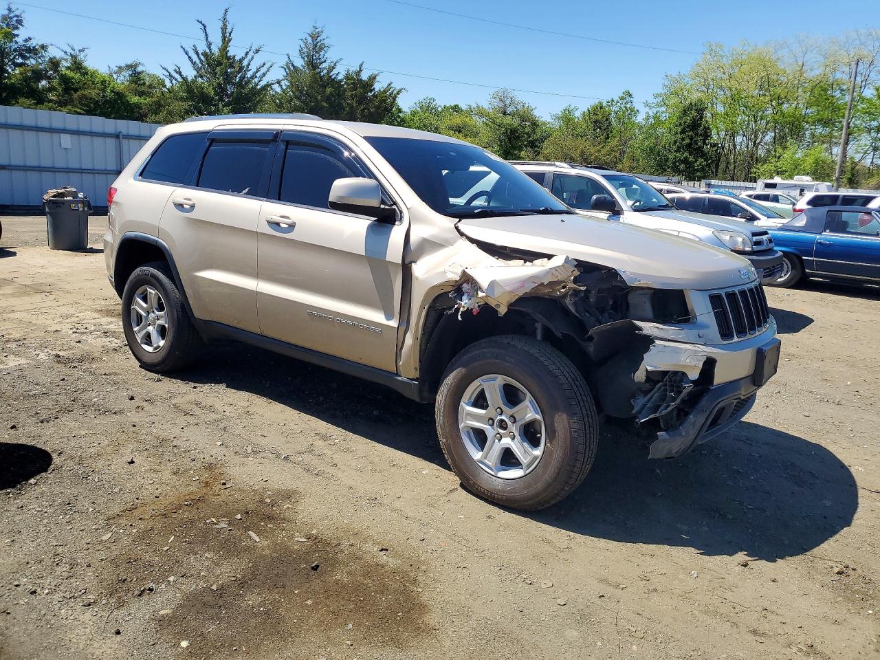 2014 JEEP GRAND CHEROKEE LAREDO photo 10