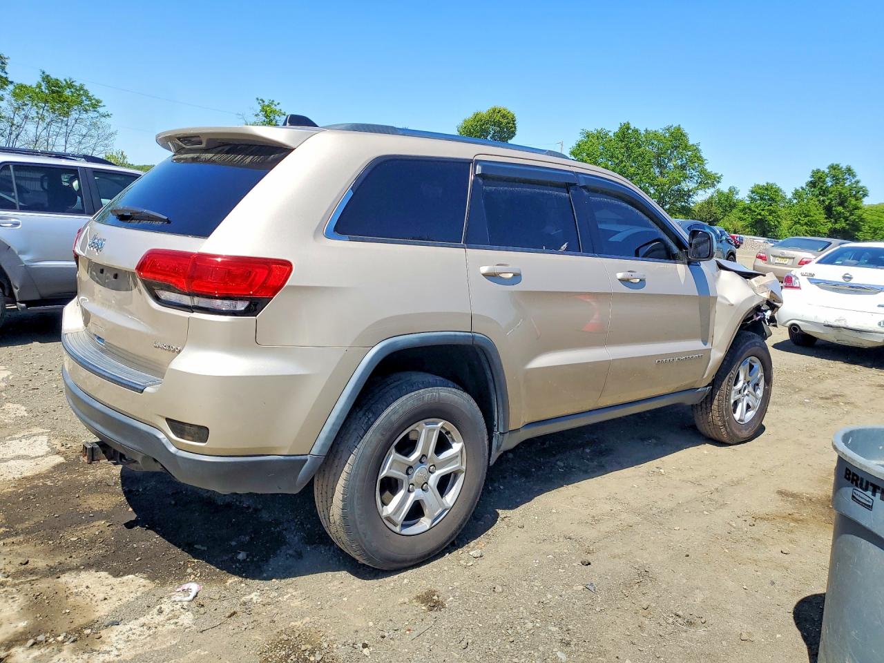 2014 JEEP GRAND CHEROKEE LAREDO photo 7