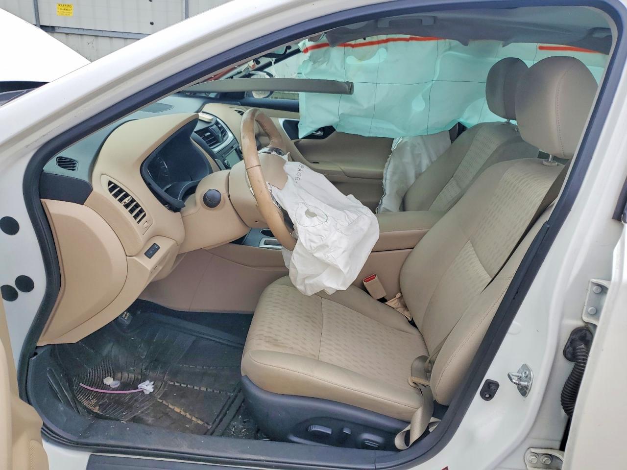 2016 NISSAN ALTIMA 2.5 SV photo 19