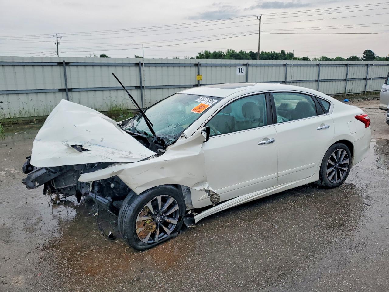 2016 NISSAN ALTIMA