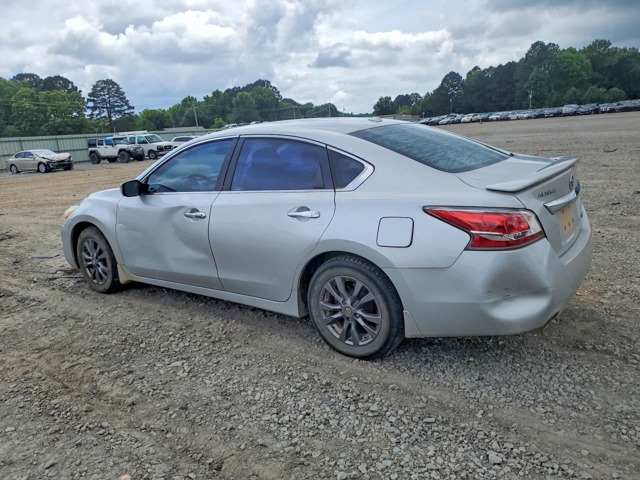 2015 NISSAN ALTIMA 2.5 S photo 2