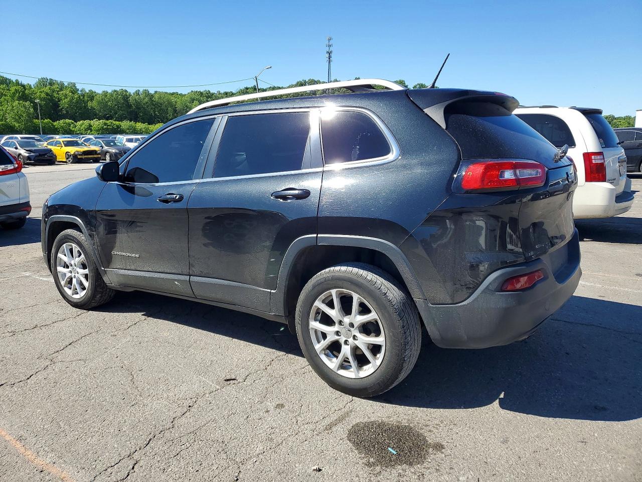 2016 JEEP CHEROKEE LATITUDE photo 3