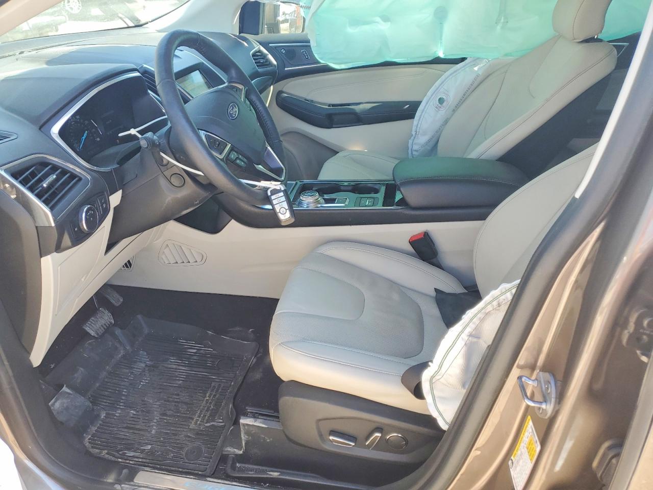 2019 FORD EDGE TITANIUM photo 13