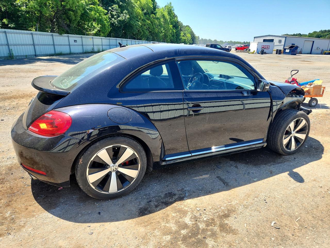 2013 VOLKSWAGEN BEETLE TURBO photo 5