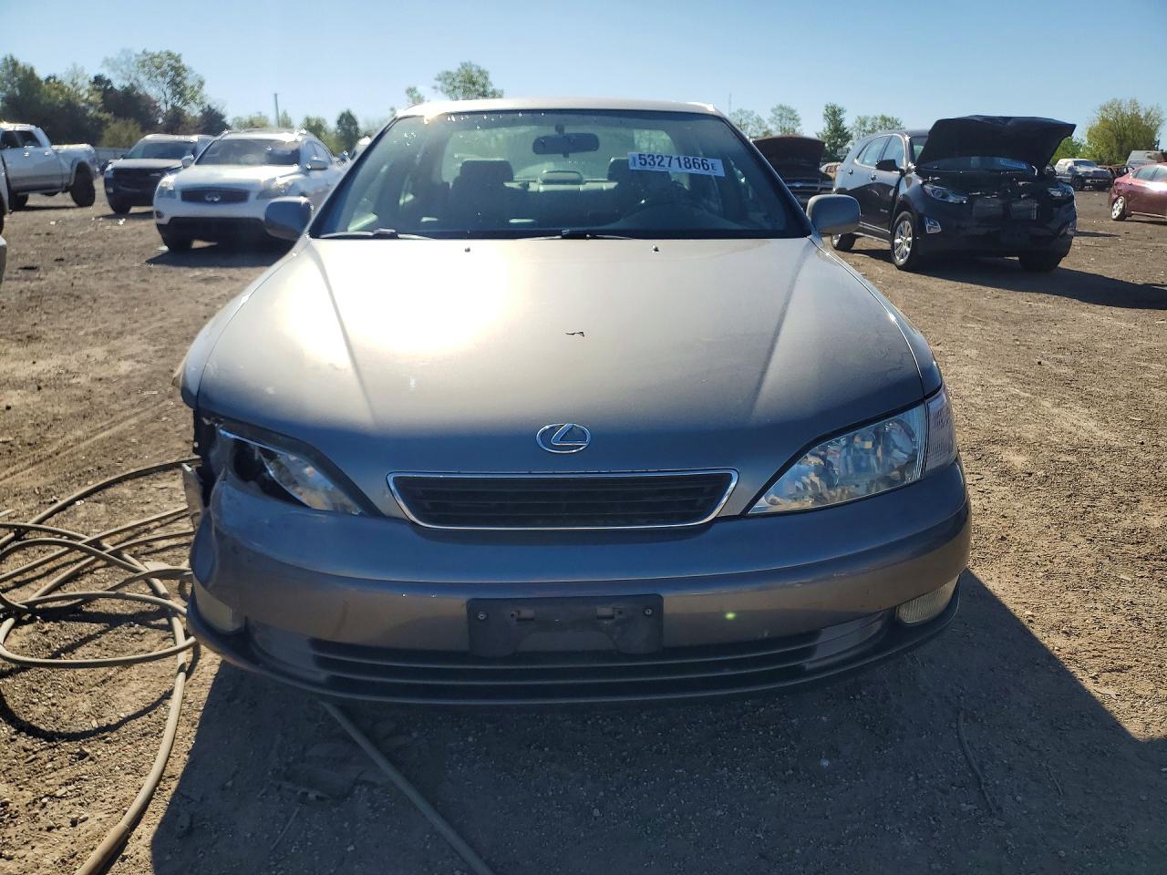 1998 LEXUS ES 300 photo 13