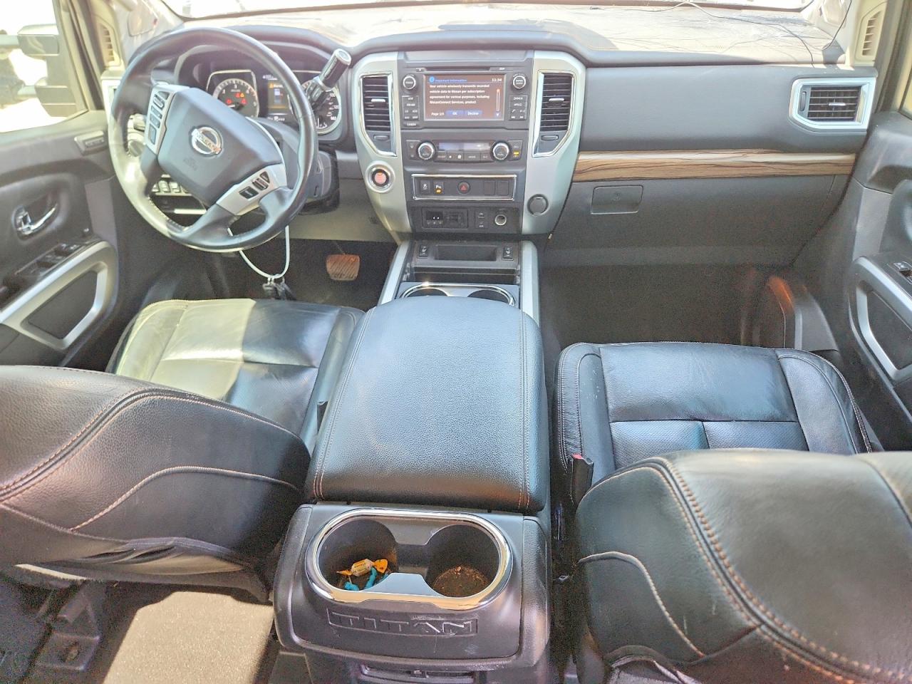 2016 NISSAN TITAN XD SL photo 15
