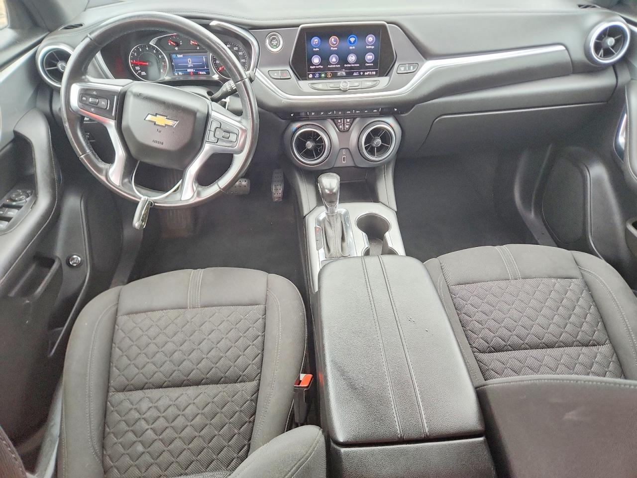 2020 CHEVROLET BLAZER 2LT photo 8