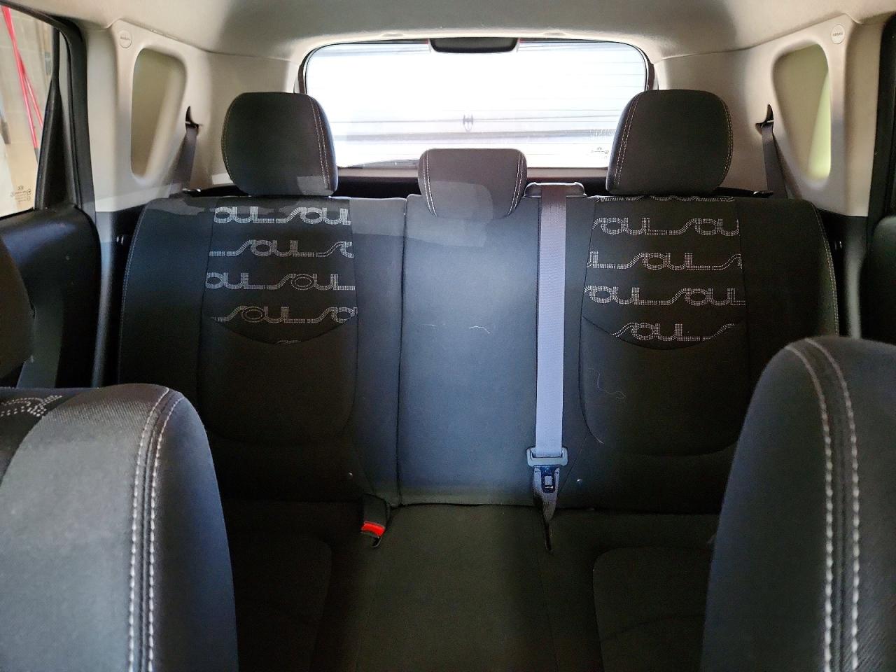 2012 KIA SOUL + photo 19