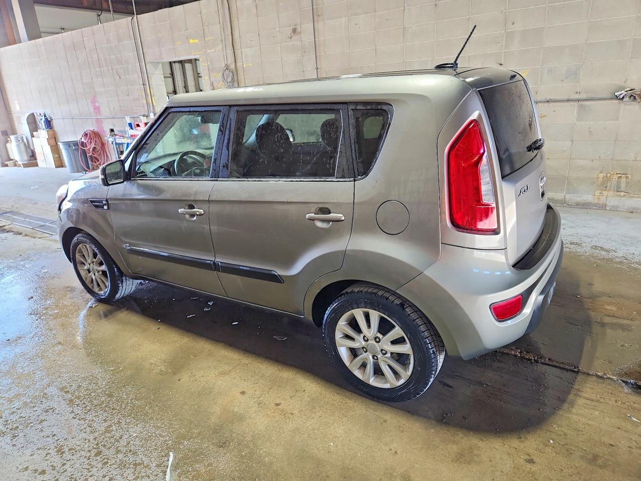 2012 KIA SOUL + photo 3