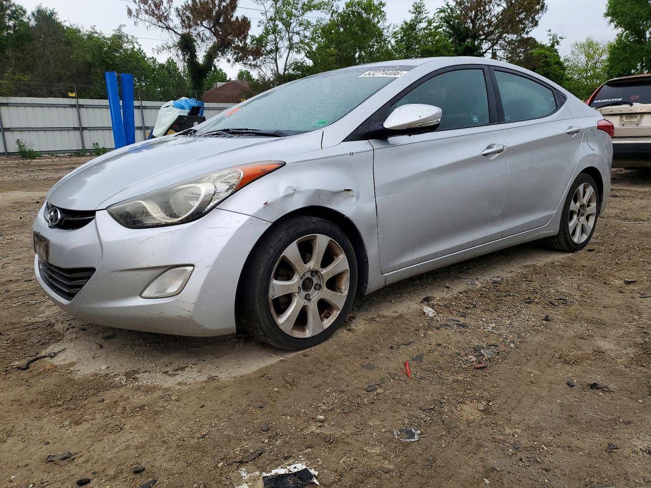 2013 HYUNDAI ELANTRA
