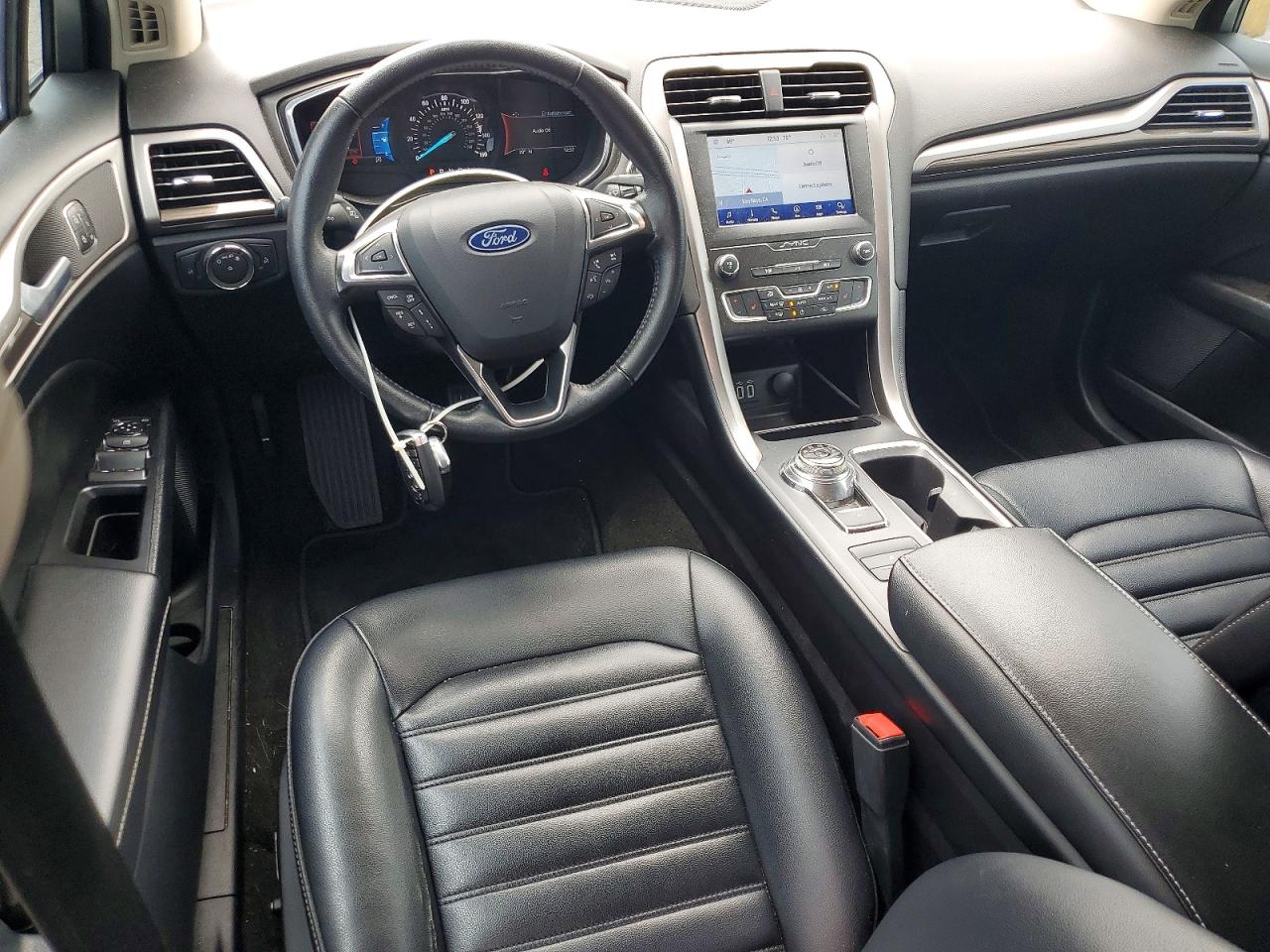 2020 FORD FUSION SEL photo 8