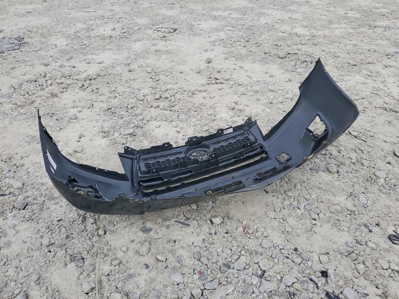 2011 TOYOTA RAV4 BASE photo 37