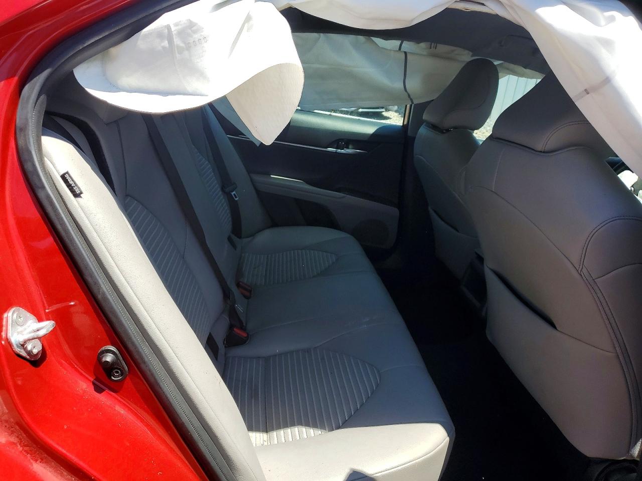 2022 TOYOTA CAMRY SE photo 19