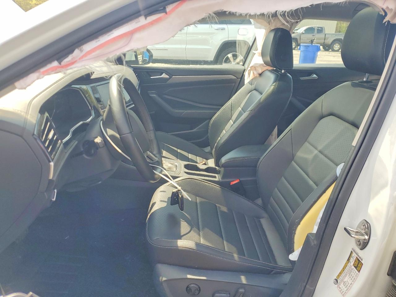 2023 VOLKSWAGEN JETTA SE photo 13